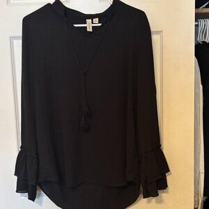 Black Tacera Women's Top Size Medium